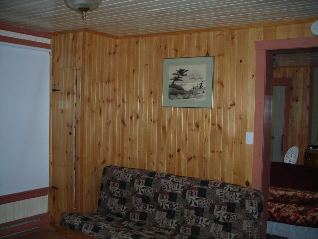 Gite Des Hauteurs Et Cafe De La Place Saint Zenon Номер фото